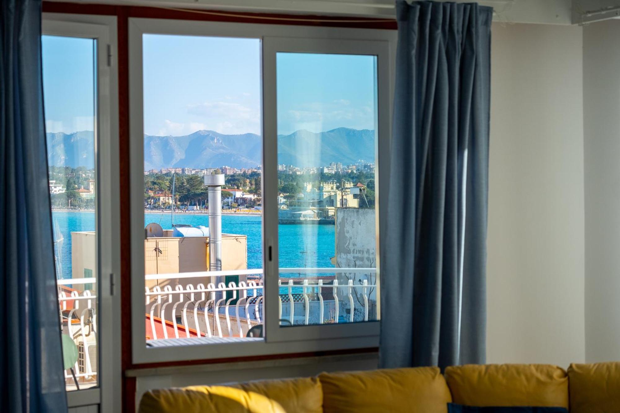 Sunsea House