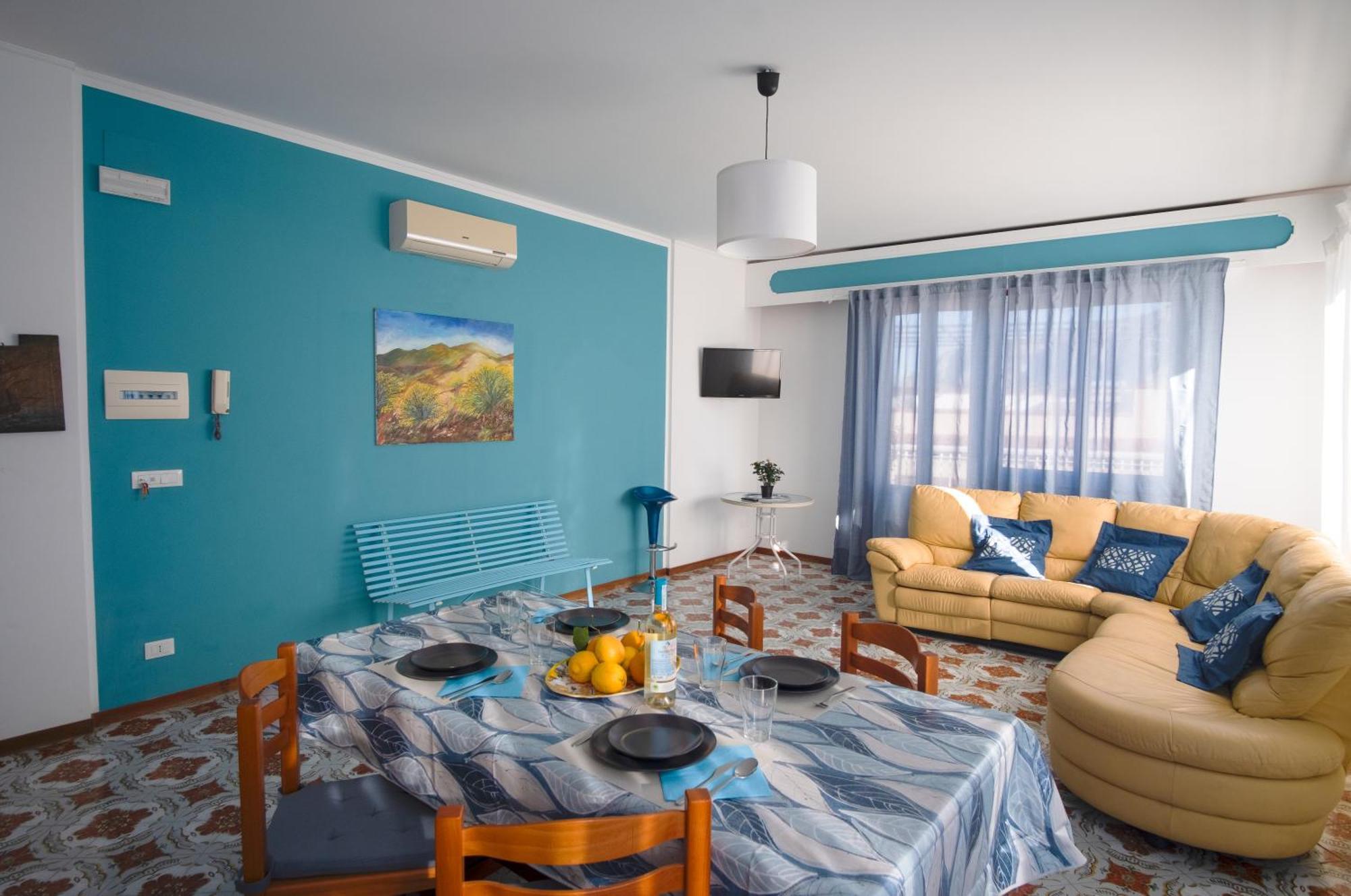Sunsea House *
