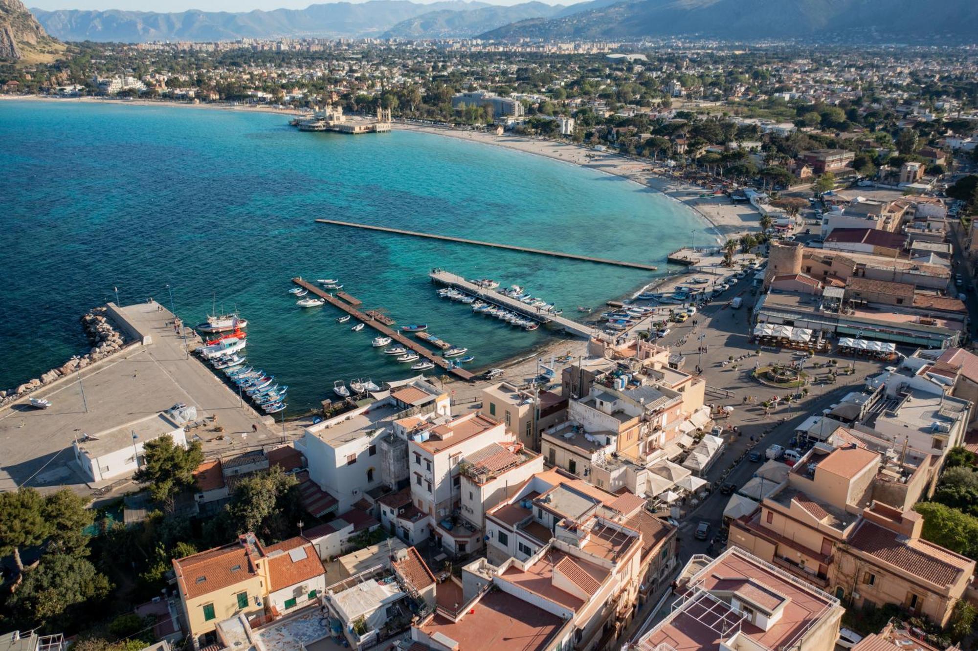 Apartment Sunsea House Mondello