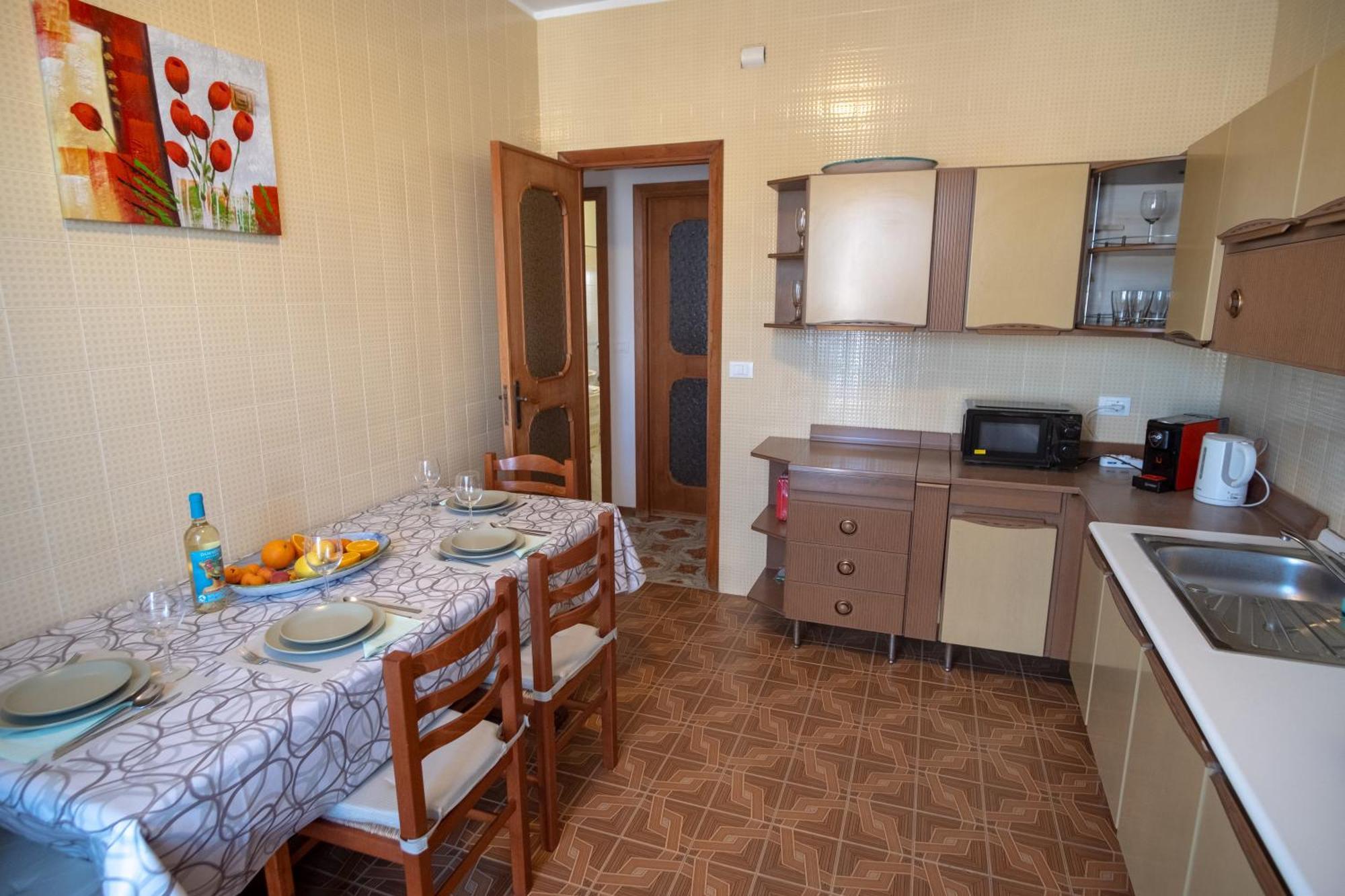 Sunsea House *